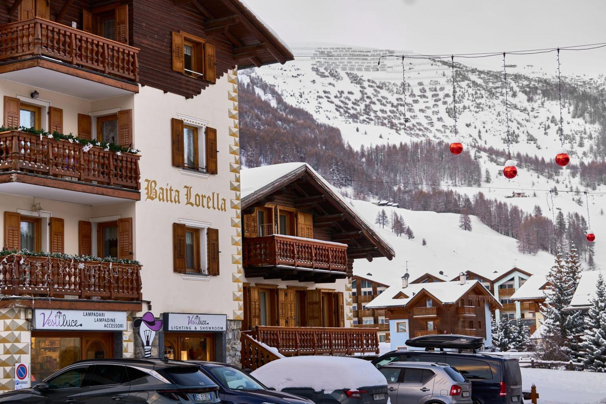 Aparthotel Lorella